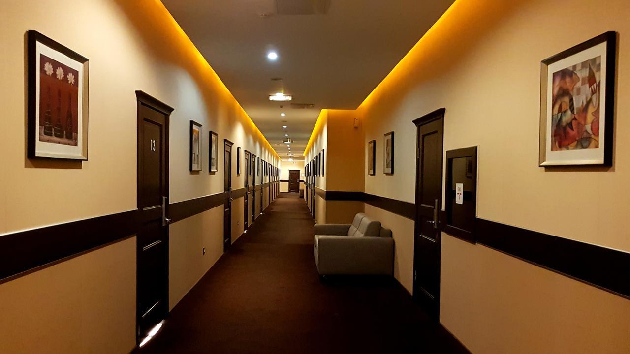 Jelsomino Boutique Hotel Астана Екстер'єр фото