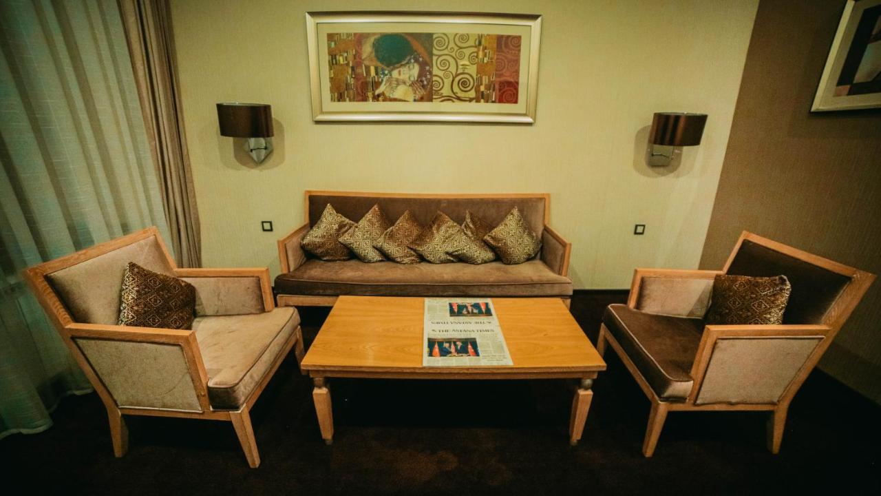 Jelsomino Boutique Hotel Астана Екстер'єр фото