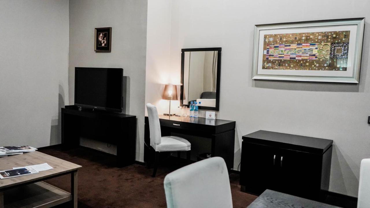 Jelsomino Boutique Hotel Астана Екстер'єр фото